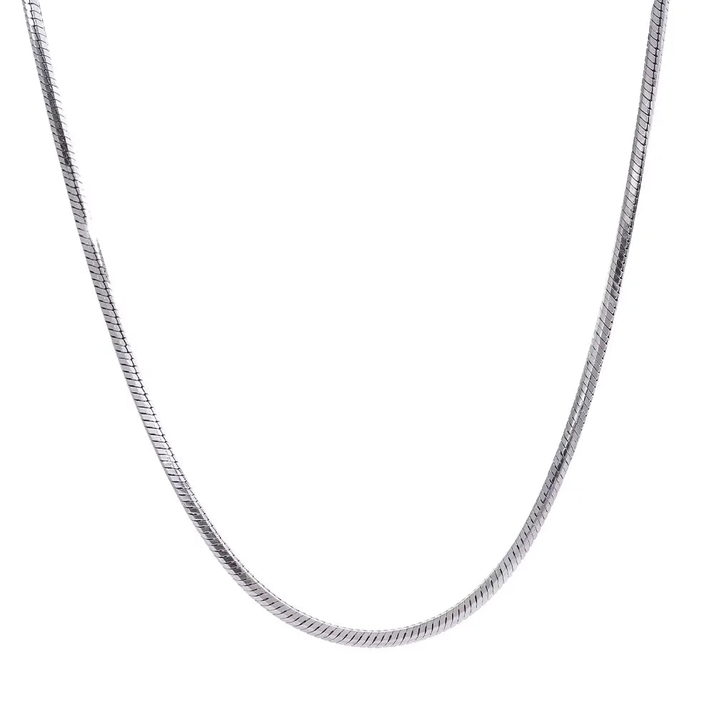 Long collier à maillons scintillants, argenté – Charmhabit