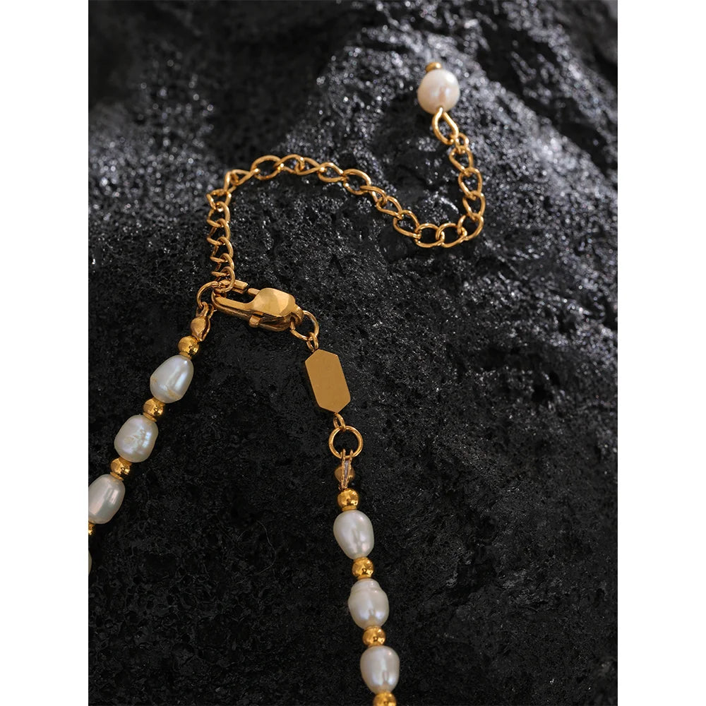 Parelketting sfeerfoto – Charmhabit