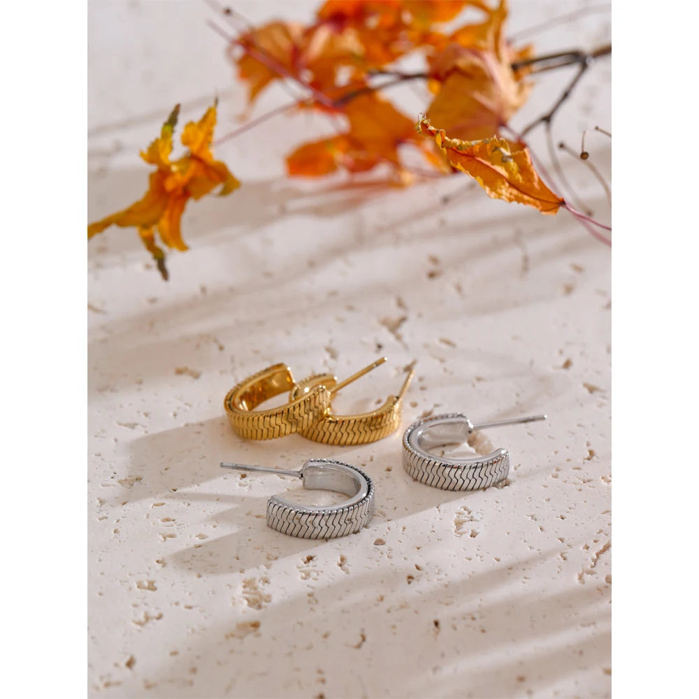 Herringbone C hoop earrings, styled shot – Charmhabit