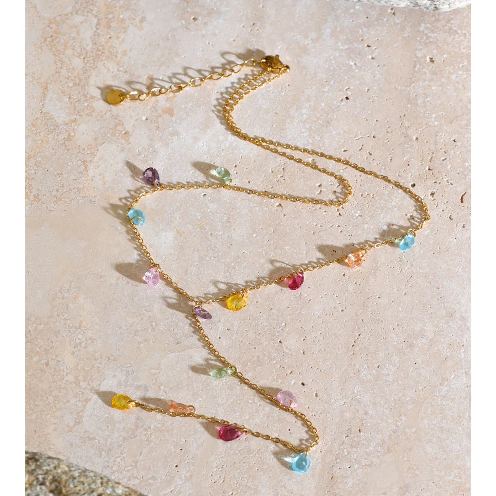 Y-ketting met kleurige zirkonia, goud, op steen – Charmhabit