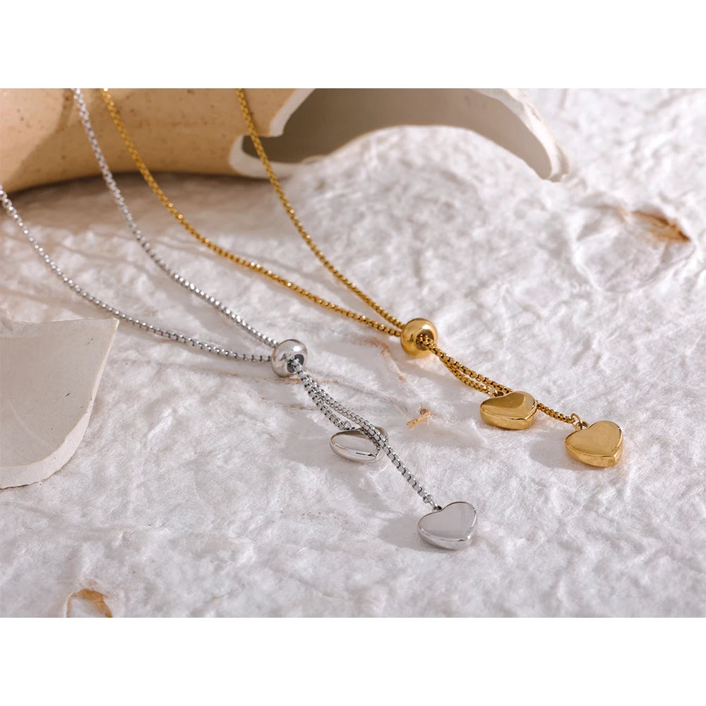 Adjustable necklace with hearts, styled shot – Charmhabit