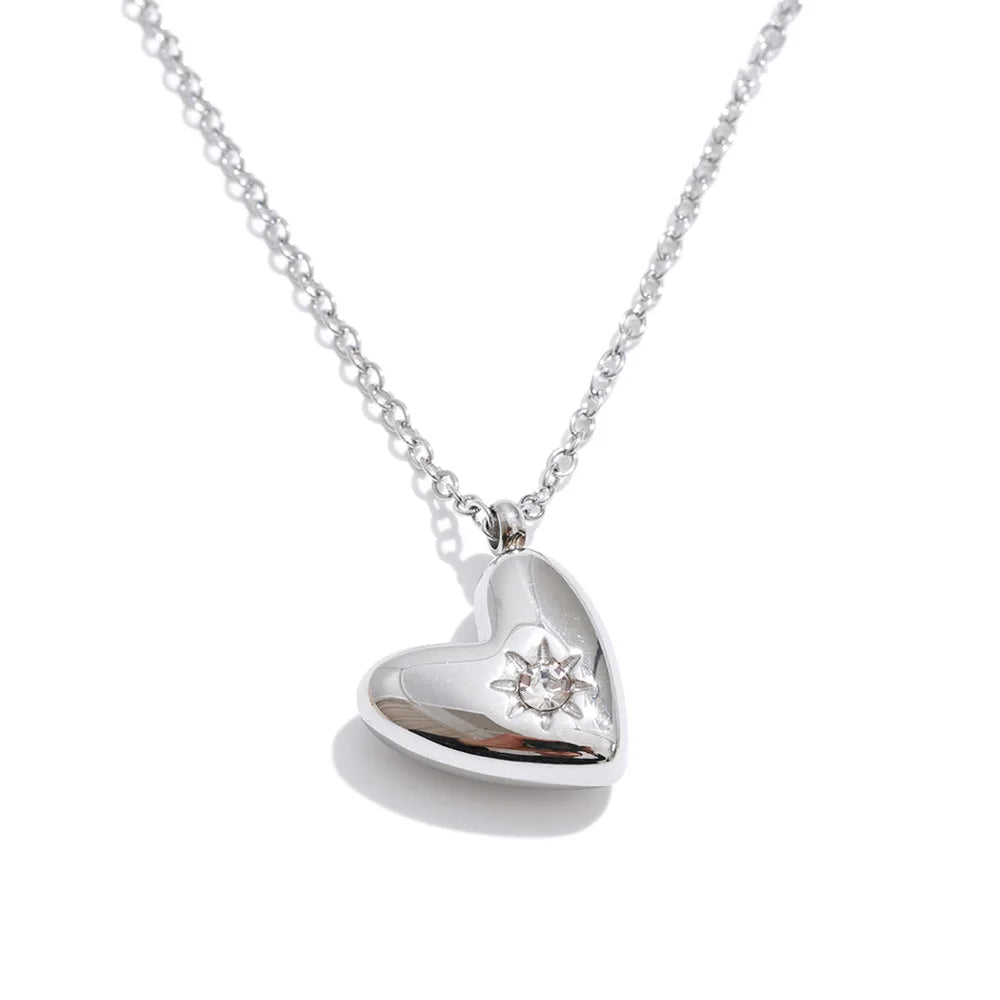 Ketting met gebold hartje kleur zilver – Charmhabit