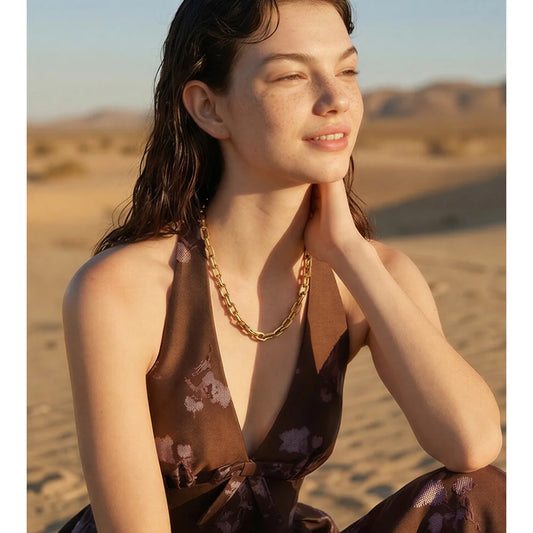Stoere schakelketting van staal gedragen – Charmhabit