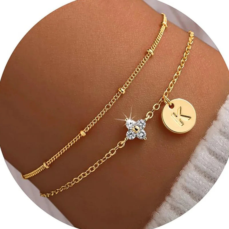 Klaverarmband met letter K