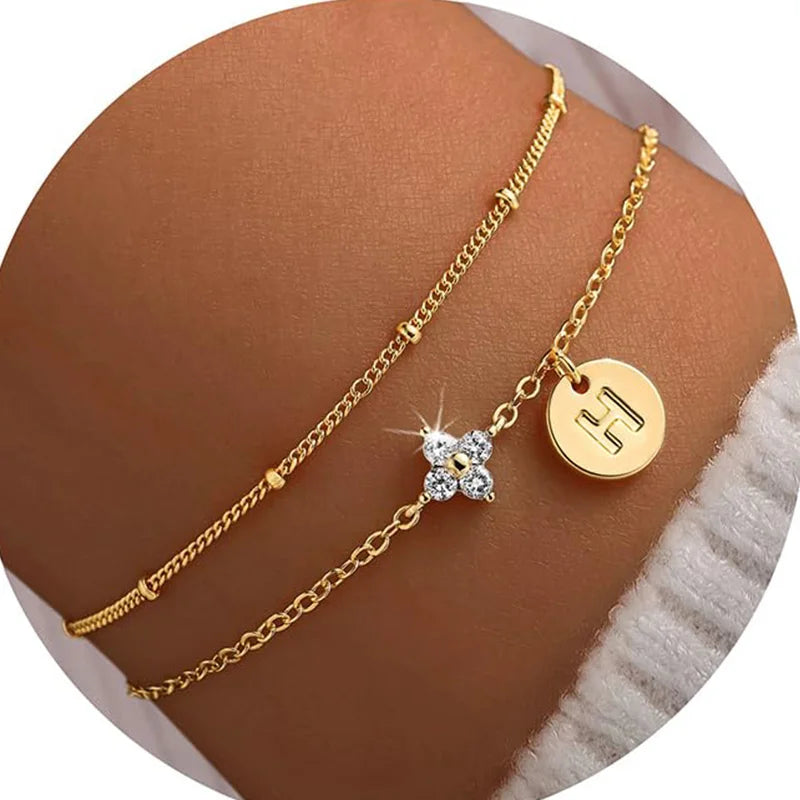 Klaverarmband met letter H