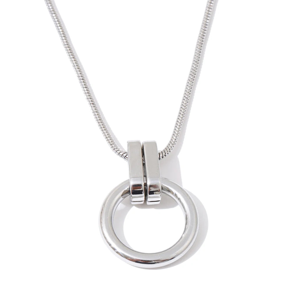 Schlangenkette mit rundem Ringanhänger, Silber – Charmhabit
