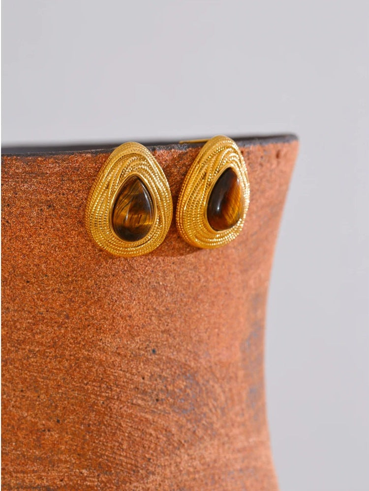 Drop stud earrings with tiger’s eye on terracotta – Charmhabit