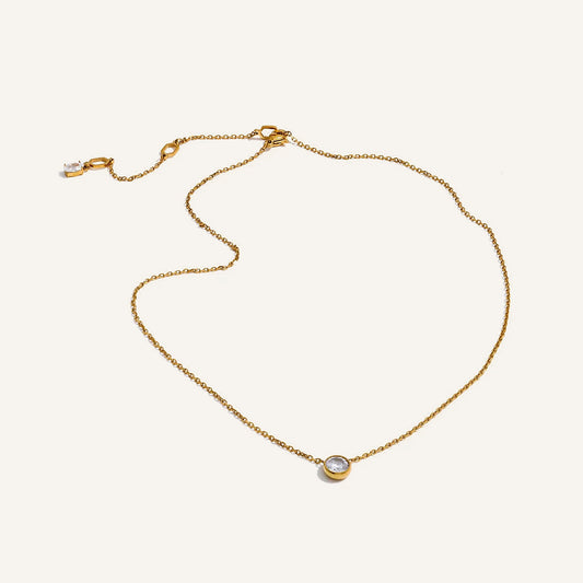 Fine necklace with round cubic zirconia pendant, gold tone – Charmhabit