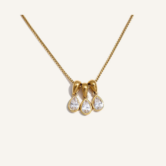 Necklace with drop-shaped cubic zirconia charms in gold tone – Charmhabit