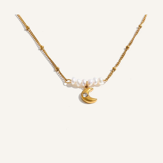 Pearl necklace with moon charm, gold tone – Charmhabit
