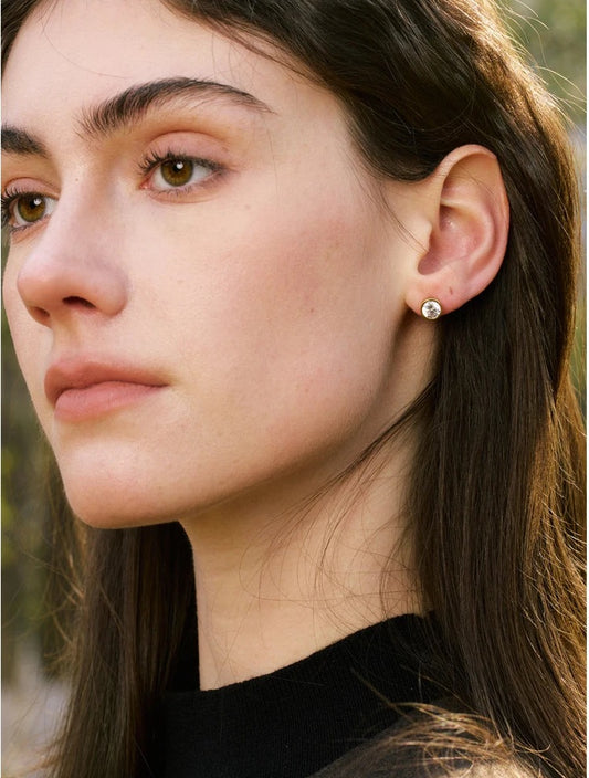 Round cubic zirconia stud earrings, worn – Charmhabit