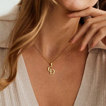 Hanger met twee initialen